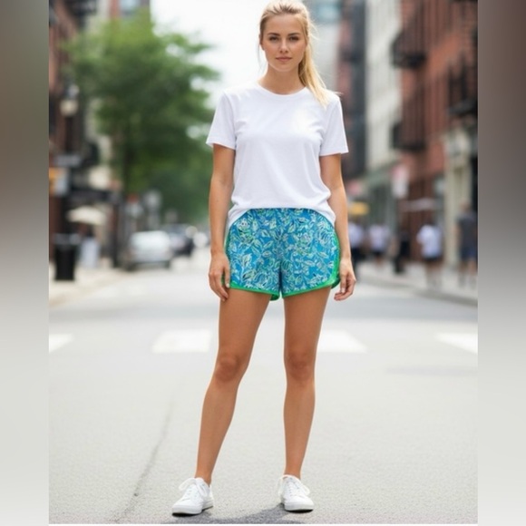 Lilly Pulitzer Luxletic Ocean Trail Shorts Turquoise Oasis Athletic Sz M 001485 - Picture 2 of 10